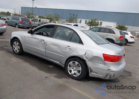 2009 Hyundai Sonata Gls z USA, uszkodzony, nr VIN 5NPET46C19H416533